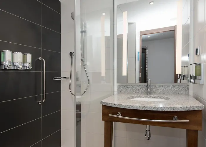 Hotell Hampton By Hilton Old Town 3*