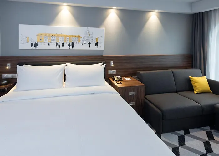 Hampton By Hilton Old Town Hotell