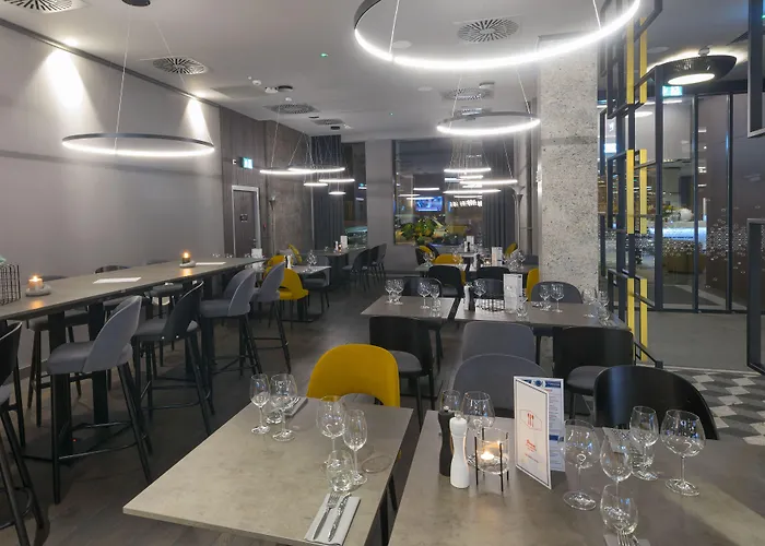 Hampton By Hilton Old Town Hotell Poznań