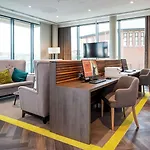 Hampton By Hilton Old Town Hotel