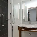 Hampton By Hilton Old Town מלון פוזנן