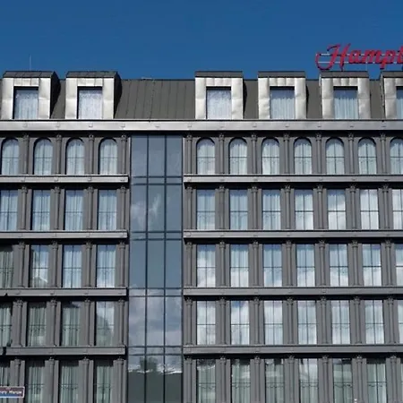 Hampton By Hilton Old Town Отель 3*