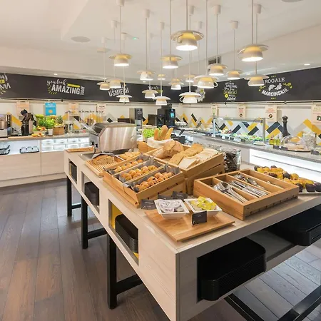 酒店 波兹南老城希尔顿欢朋酒店