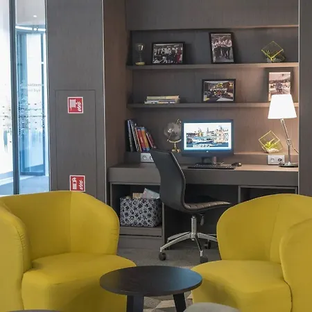 Hampton By Hilton Old Town